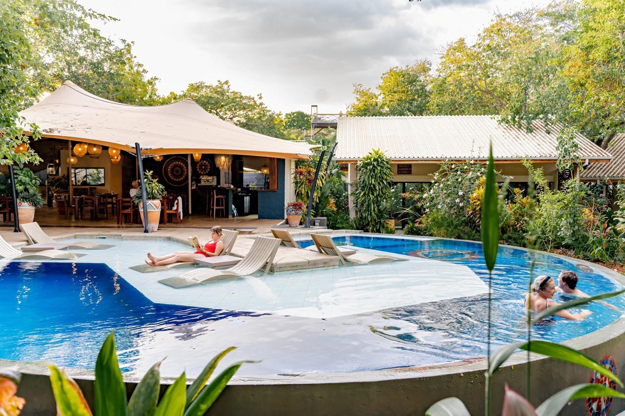 Shongwe Oasis Hotel Victoria Falls Exterior foto
