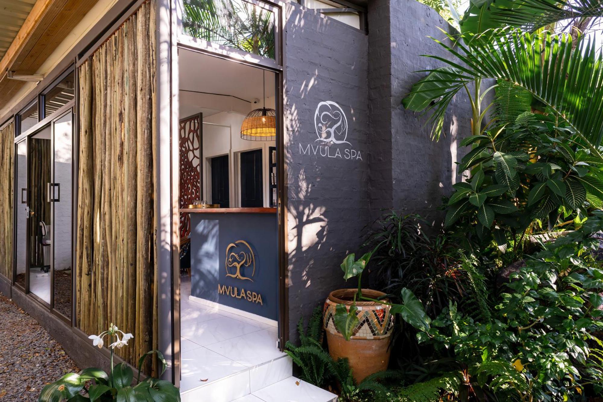 Shongwe Oasis Hotel Victoria Falls Exterior foto